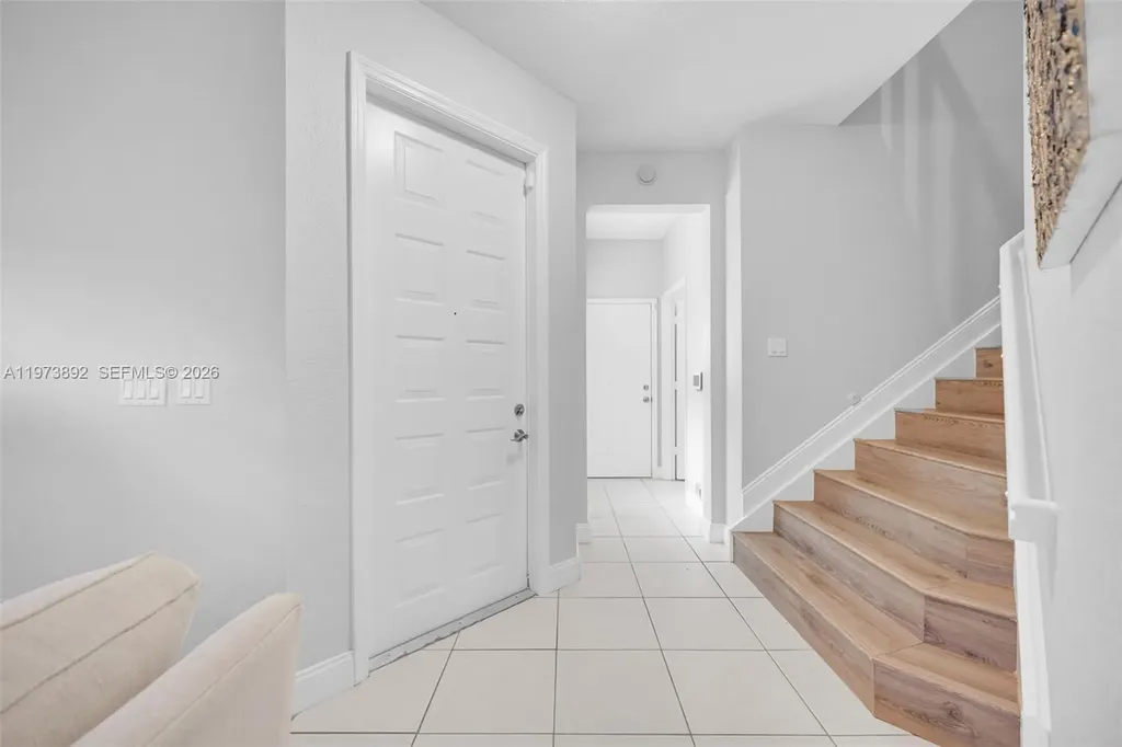 5731 NW 120th Avenue Coral Springs FL 33076