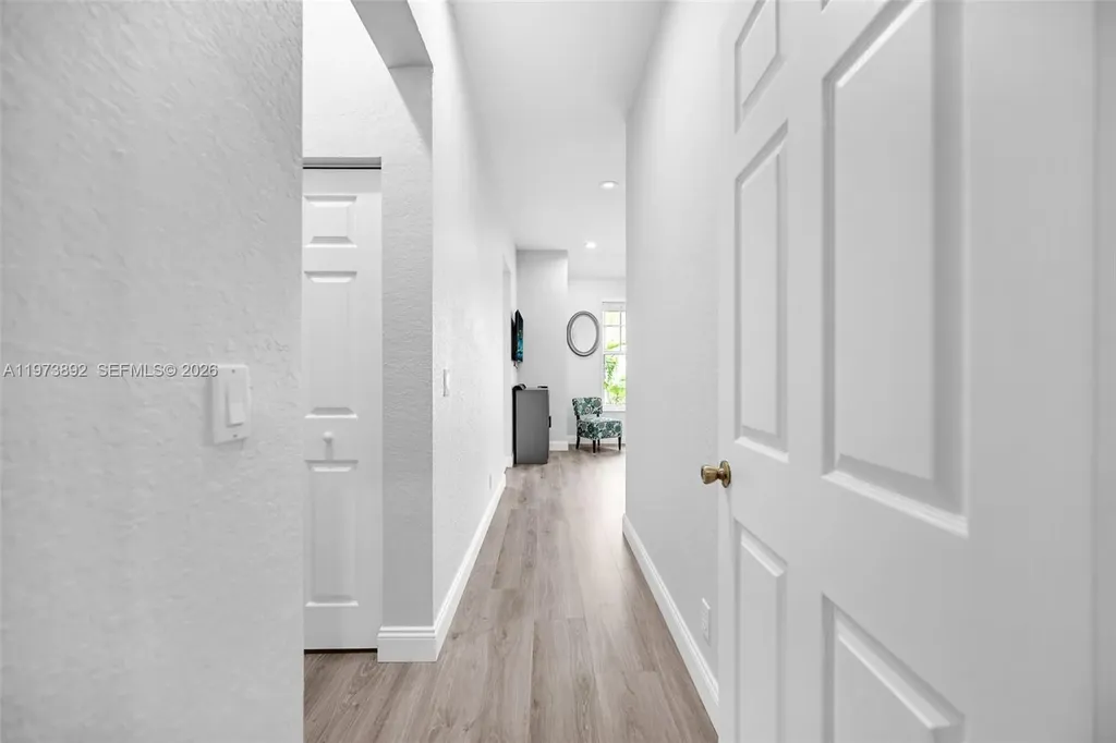 5731 NW 120th Avenue Coral Springs FL 33076