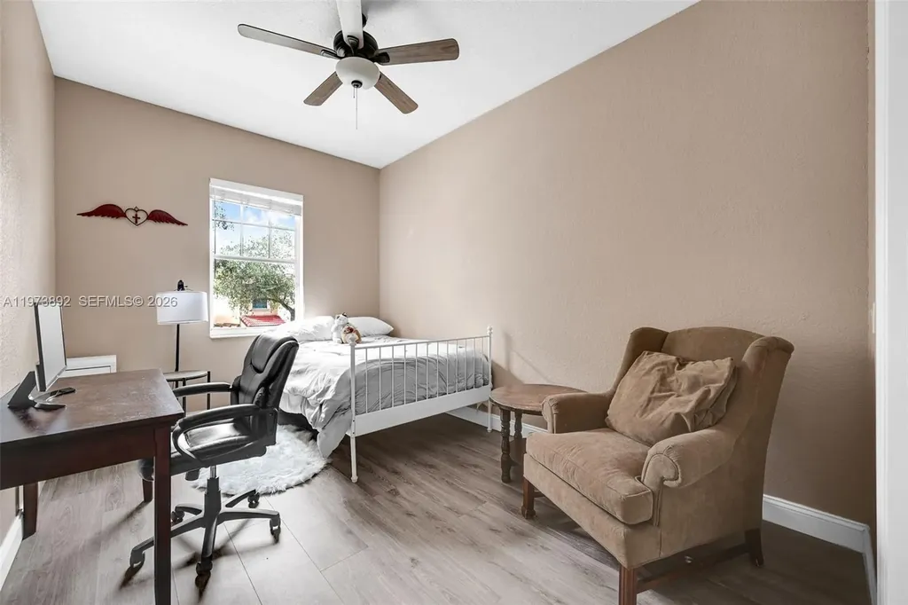 5731 NW 120th Avenue Coral Springs FL 33076