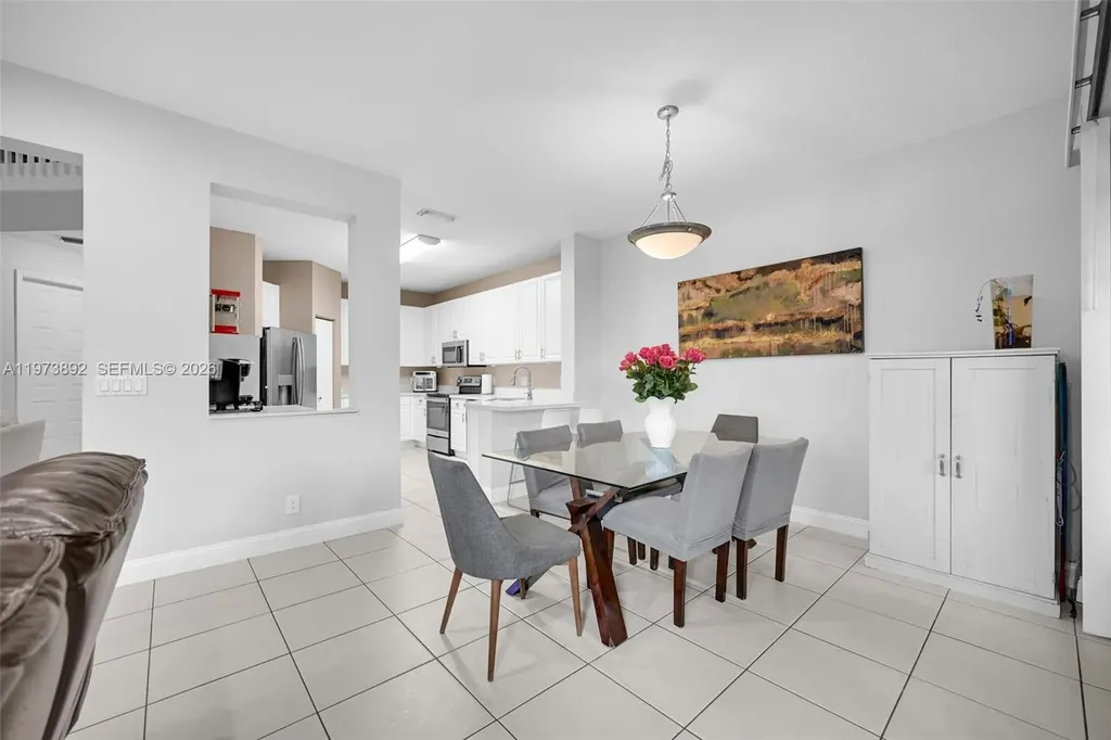 5731 NW 120th Avenue Coral Springs FL 33076