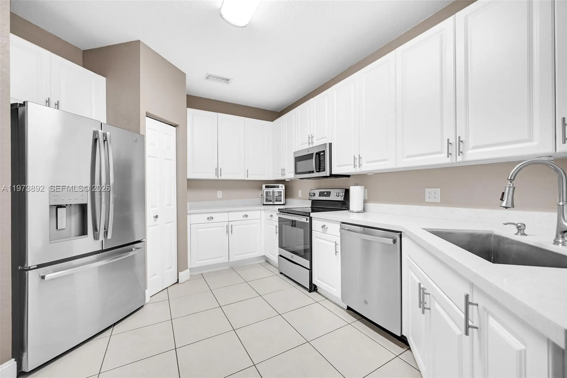 5731 NW 120th Avenue Coral Springs FL 33076