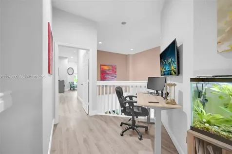 5731 NW 120th Avenue Coral Springs FL 33076