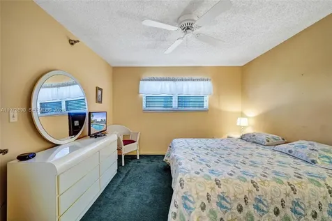 17700 N Bay Road Sunny Isles Beach FL 33160