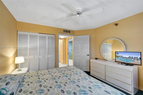 17700 N Bay Road Sunny Isles Beach FL 33160