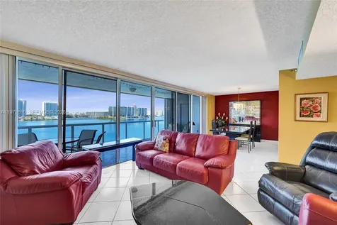 17700 N Bay Road Sunny Isles Beach FL 33160