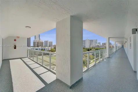17700 N Bay Road Sunny Isles Beach FL 33160
