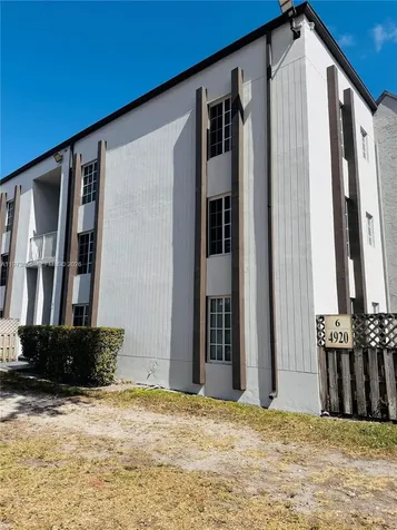 4920 NW 79th Avenue Doral FL 33166