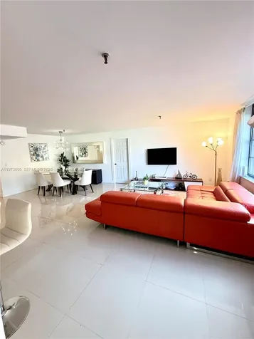 671 NE 195th Street Miami FL 33179