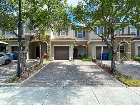 8877 SW 223rd Lane Cutler Bay FL 33190
