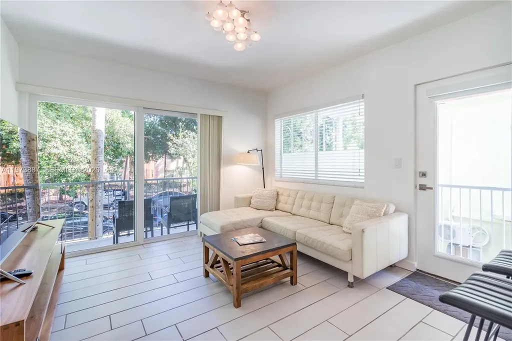 740 Meridian Avenue Miami Beach FL 33139