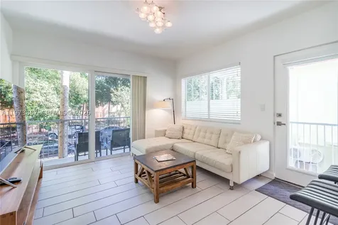 740 Meridian Avenue Miami Beach FL 33139