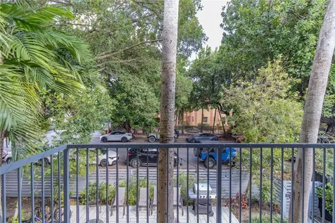 740 Meridian Avenue Miami Beach FL 33139