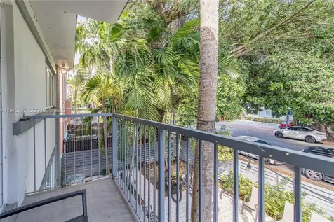 740 Meridian Avenue Miami Beach FL 33139