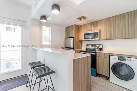 740 Meridian Avenue Miami Beach FL 33139