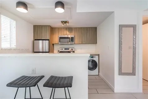 740 Meridian Avenue Miami Beach FL 33139