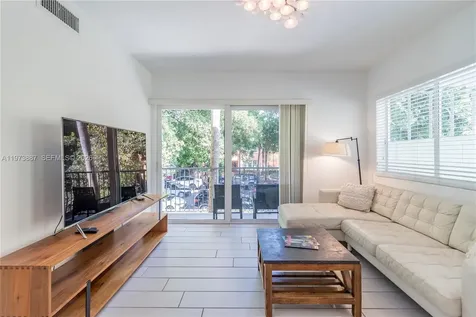 740 Meridian Avenue Miami Beach FL 33139
