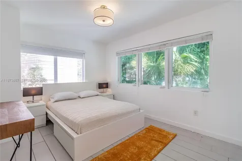 740 Meridian Avenue Miami Beach FL 33139