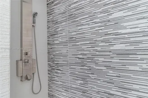 740 Meridian Avenue Miami Beach FL 33139