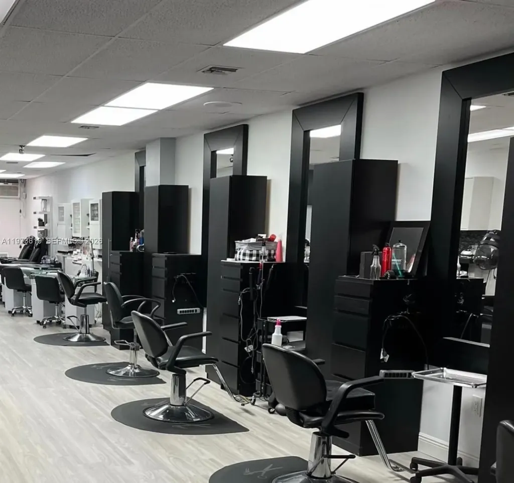 16774 NW 67th Avenue Hialeah FL 33015