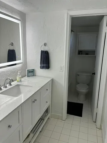 6884 N Kendall Drive Pinecrest FL 33156