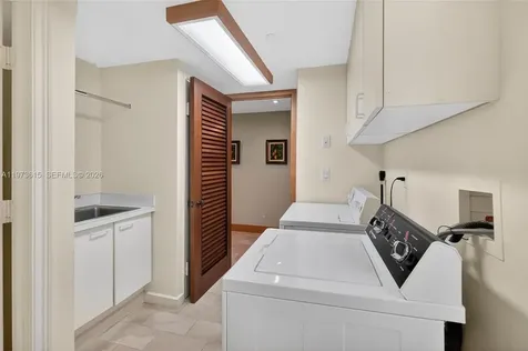 430 Grand Bay Drive Key Biscayne FL 33149