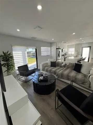 12534 SW 27th Street Miami FL 33175