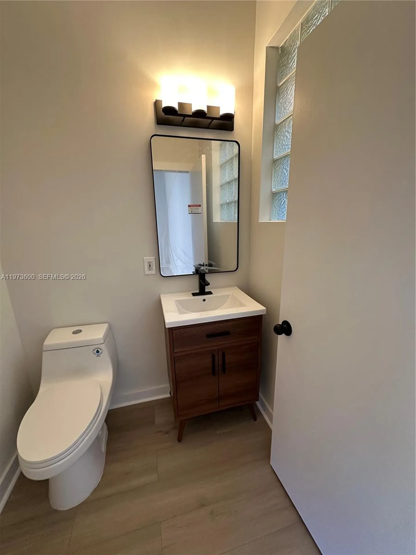 4946 SW 38th Way Hollywood FL 33312