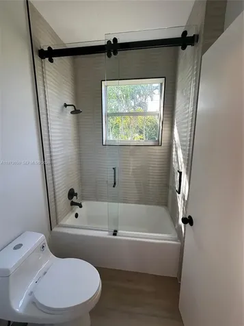 4946 SW 38th Way Hollywood FL 33312