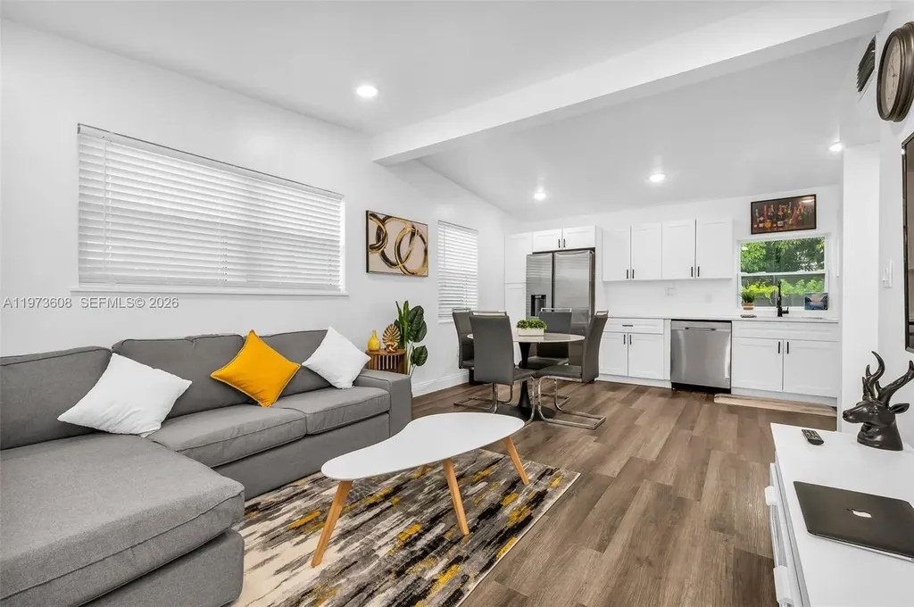 272 NW 31st Avenue Fort Lauderdale FL 33311