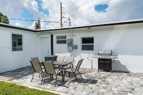 272 NW 31st Avenue Fort Lauderdale FL 33311
