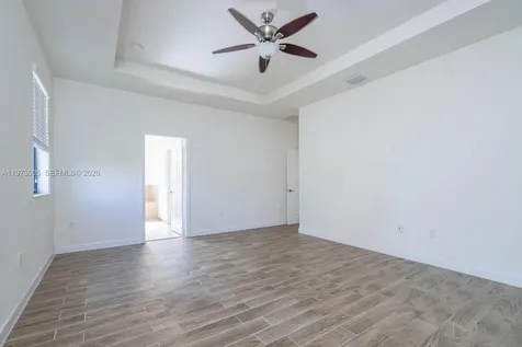 516 SE 35th Terrace Homestead FL 33033