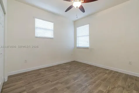 516 SE 35th Terrace Homestead FL 33033