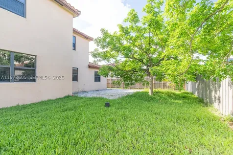 516 SE 35th Terrace Homestead FL 33033