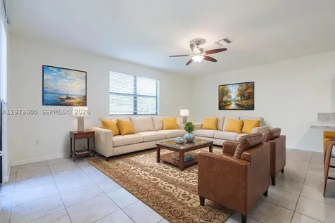 516 SE 35th Terrace Homestead FL 33033
