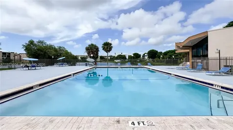 8889 Fontainebleau Boulevard Miami FL 33172