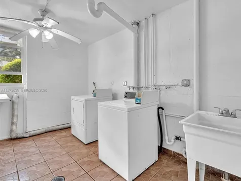3600 NE 170th Street North Miami Beach FL 33160