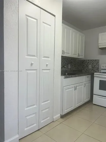 919 NW 2nd Avenue Fort Lauderdale FL 33311