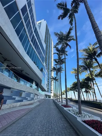 335 S Biscayne Boulevard Miami FL 33131