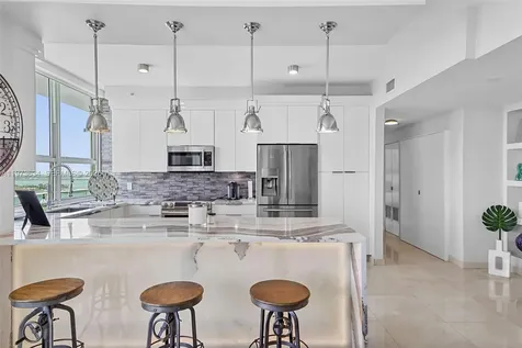650 West Avenue Miami Beach FL 33139