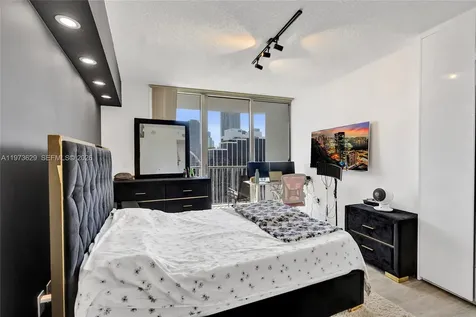 1750 N Bayshore Drive Miami FL 33132