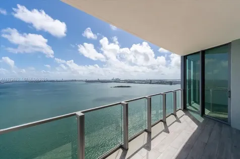 2900 NE 7th Avenue Miami FL 33137