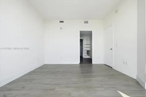 2900 NE 7th Avenue Miami FL 33137