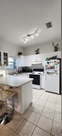 2850 Coconut Avenue Miami FL 33133