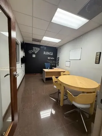 7620 NW 25th Street Miami FL 33122
