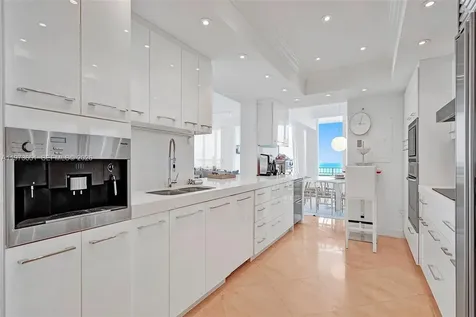 10205 Collins Avenue Bal Harbour FL 33154