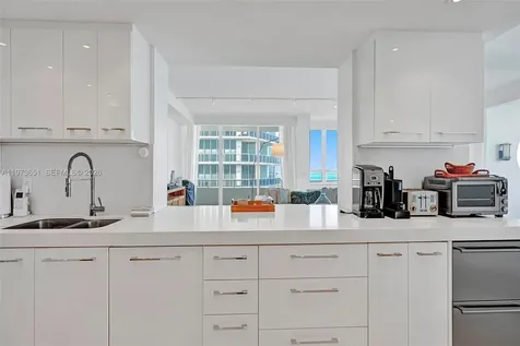 10205 Collins Avenue Bal Harbour FL 33154