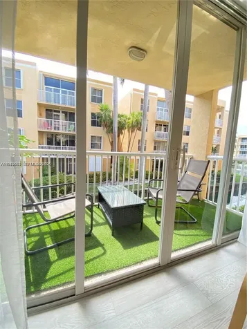 1350 SE 3rd Avenue Dania Beach FL 33004