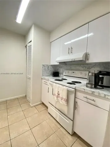1350 SE 3rd Avenue Dania Beach FL 33004