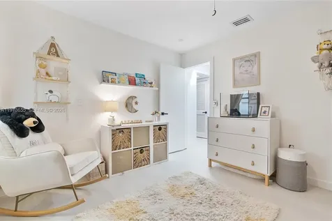 20345 NE 10th Court Miami FL 33179
