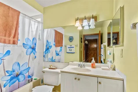 11350 SW 160th Avenue Miami FL 33196
